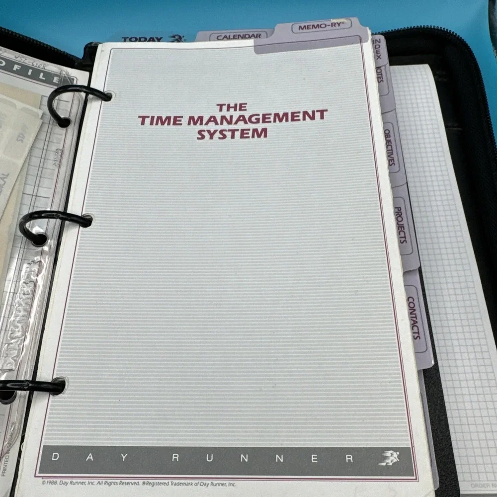 Dayrunner Planner Organizer Black & LOTS of Inserts‎ Full Zip Vintage 90s 1990s